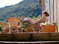 Thumbnail of grande_terrasse_dessus_escalier.JPG