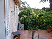 Thumbnail of grande_terrasse_est.JPG